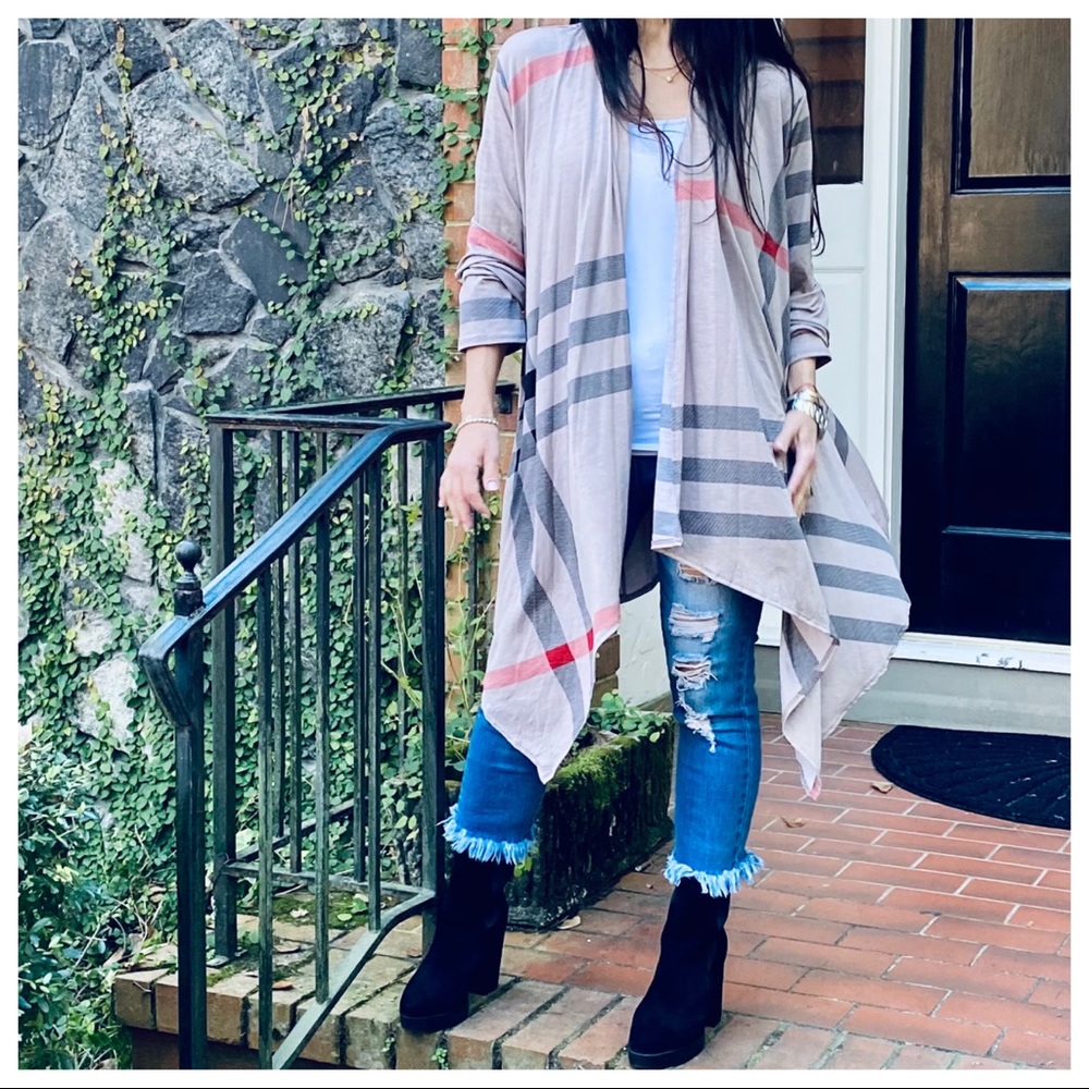 ✨LAST ONE✨Designer Plaid chic open draped cardigan - Picture 12 of 12